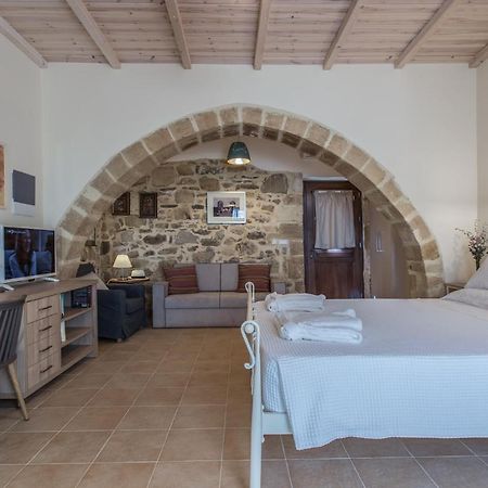 Villa Theta Dhrapaniás Zewnętrze zdjęcie