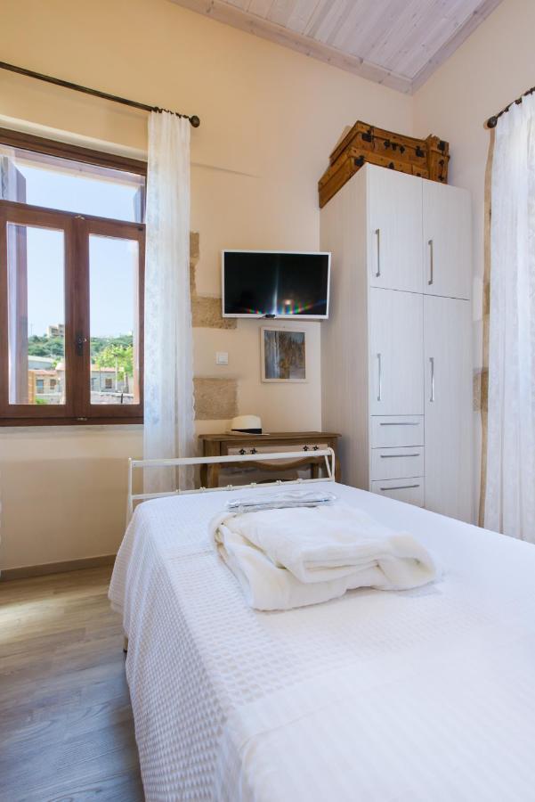 Villa Theta Dhrapaniás Zewnętrze zdjęcie